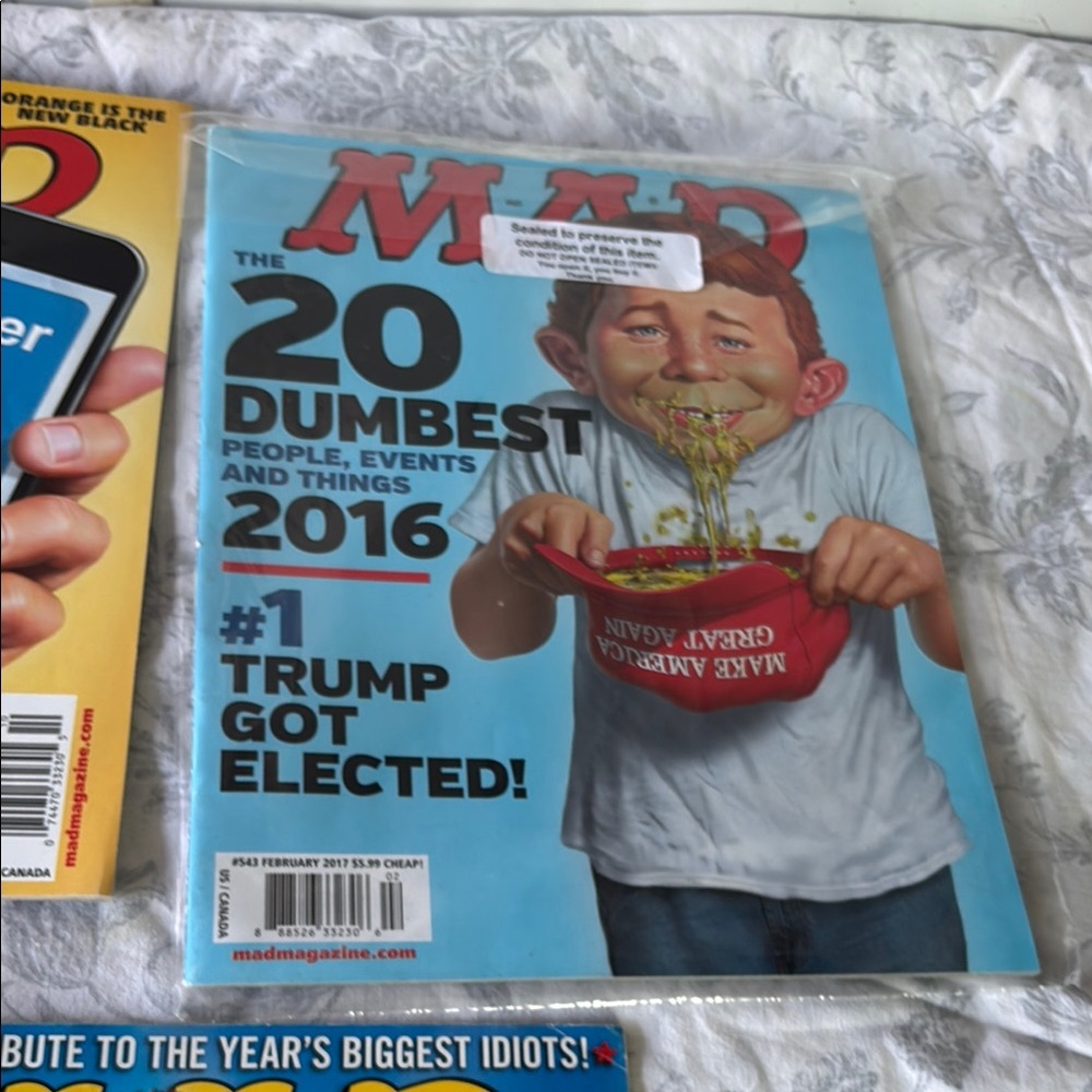 MAD Magazine Collection - Colorful Covers - Picture 6 of 10